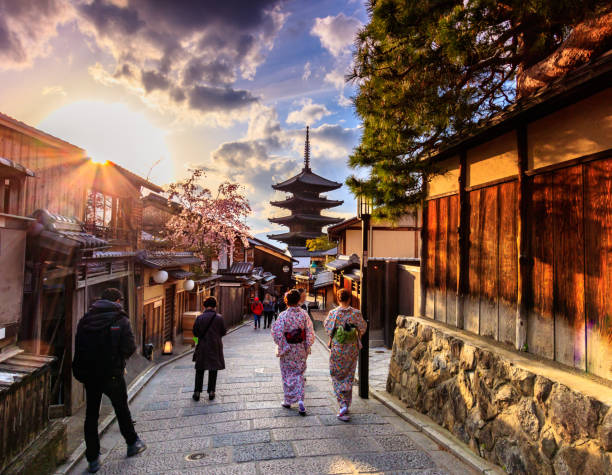 Paket Tour Jepang dari Semarang bisa trip ke kyoto